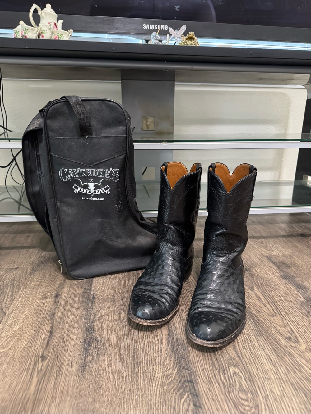 Lucchese black ostrich boots size 9